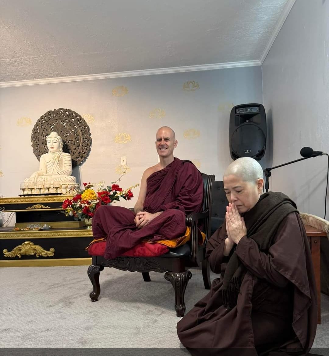 Ordination of Sayalay Dhammarati